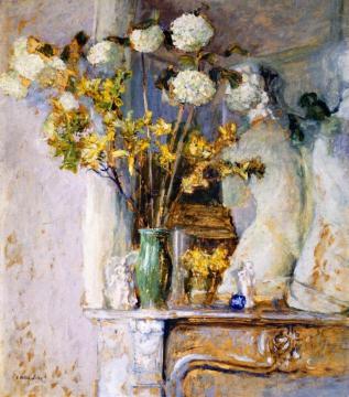 Guilder Roses And The Venus De Milo Artwork by Edouard Vuillard
