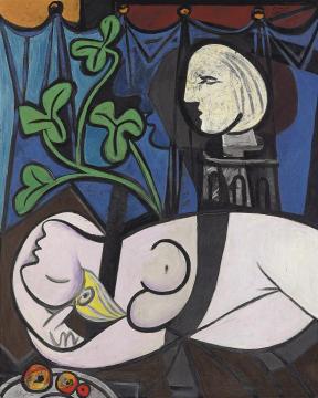 Nude, Green Leaves And Bust Artwork by Pablo Picasso